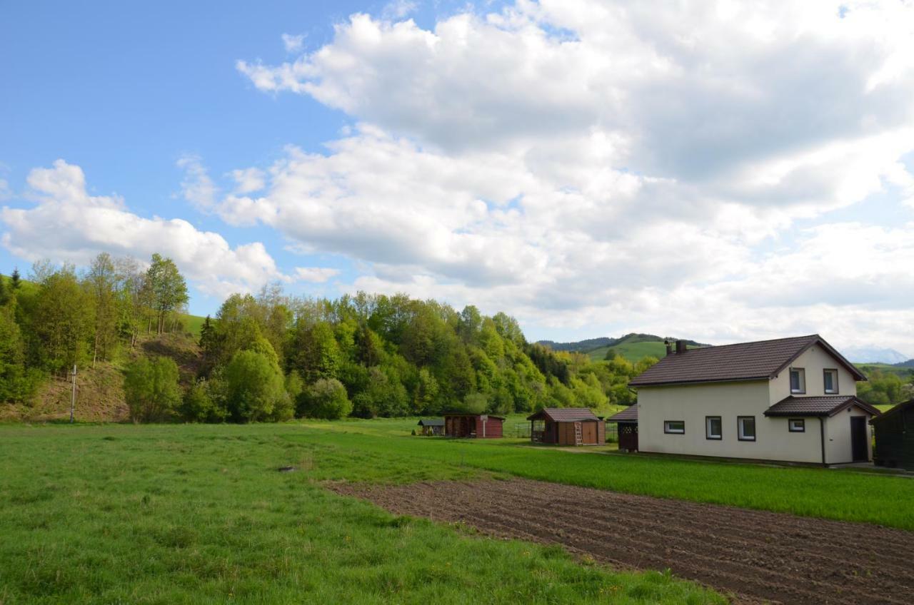 Penzión pod Troma Korunami Červený Kláštor Exterior foto