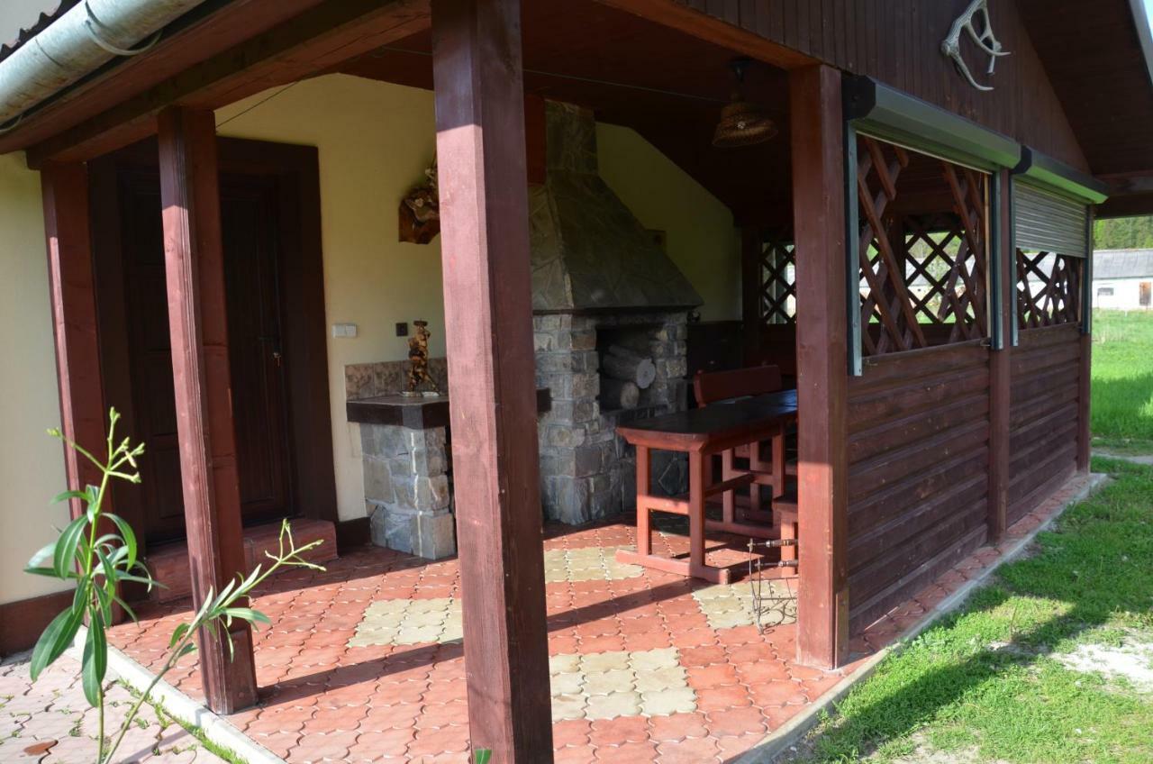 Penzión pod Troma Korunami Červený Kláštor Exterior foto